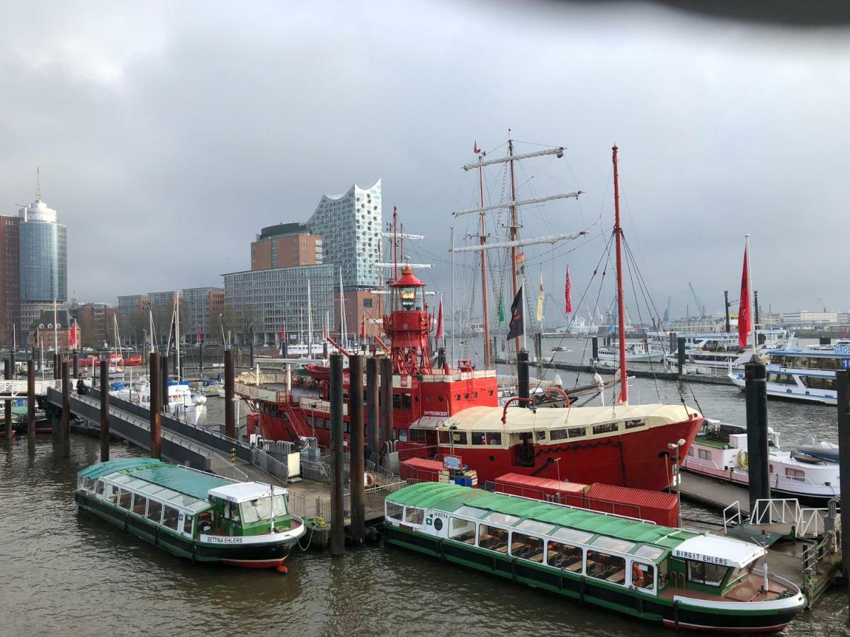 Segelschiff Loth Lorien Hotell Hamburg Eksteriør bilde