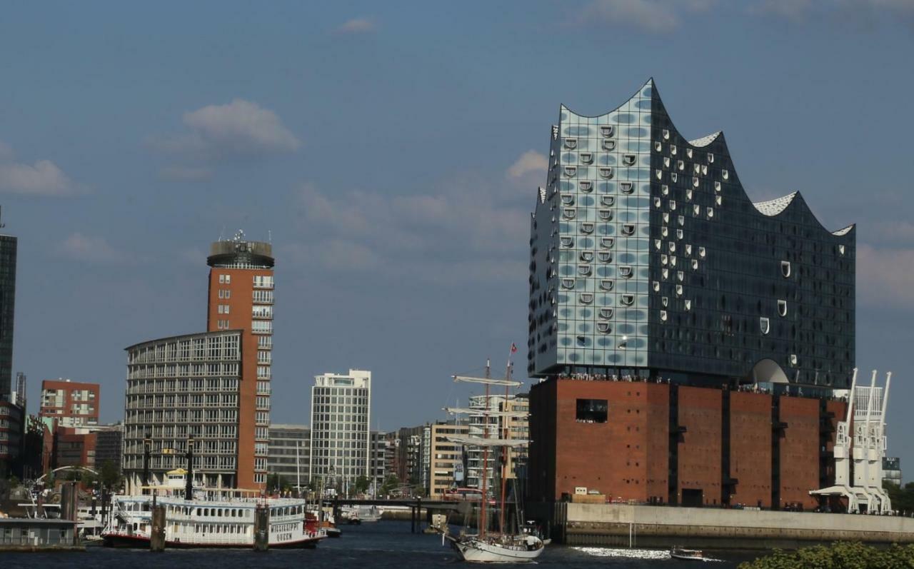 Segelschiff Loth Lorien Hotell Hamburg Eksteriør bilde